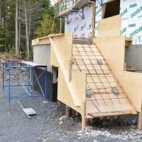 Construction de marche en béton